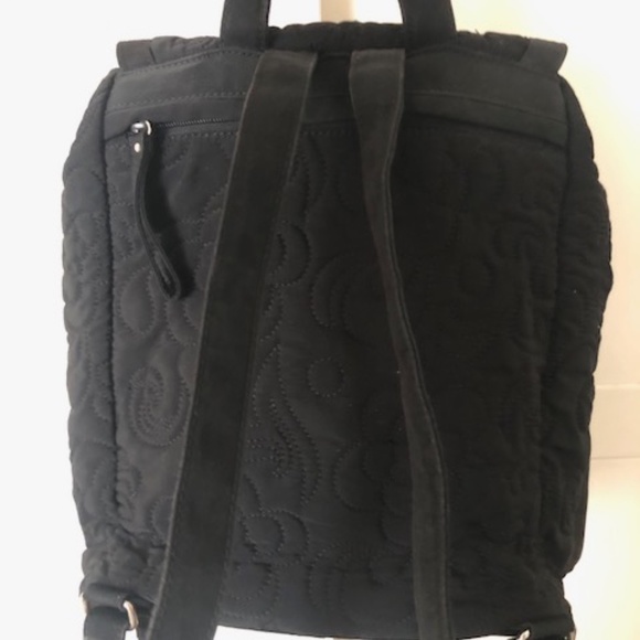 Vera Bradley Black Quilted Backpack - Excellent Condition - Super Cute! - Picture 11 of 13